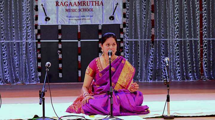 Ragaamrutha Music School - Smt. Madhuri Vasa